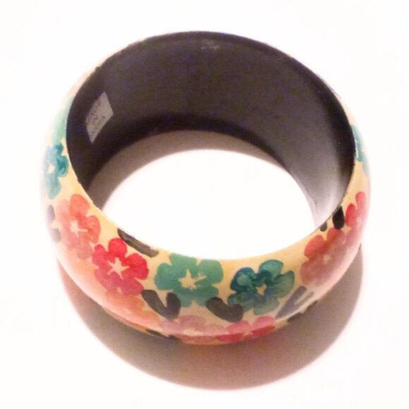 Hand Painted Floral Design Wide Wood Bangle Bracelet * - Picture 3 of 4